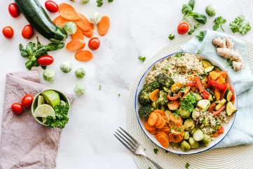 Recettes « Alimentation Douce » de la Cuisine Méditerranéenne d’Alanya : Préservez le Goût Après le Traitement - Moon Dental Alanya Blog