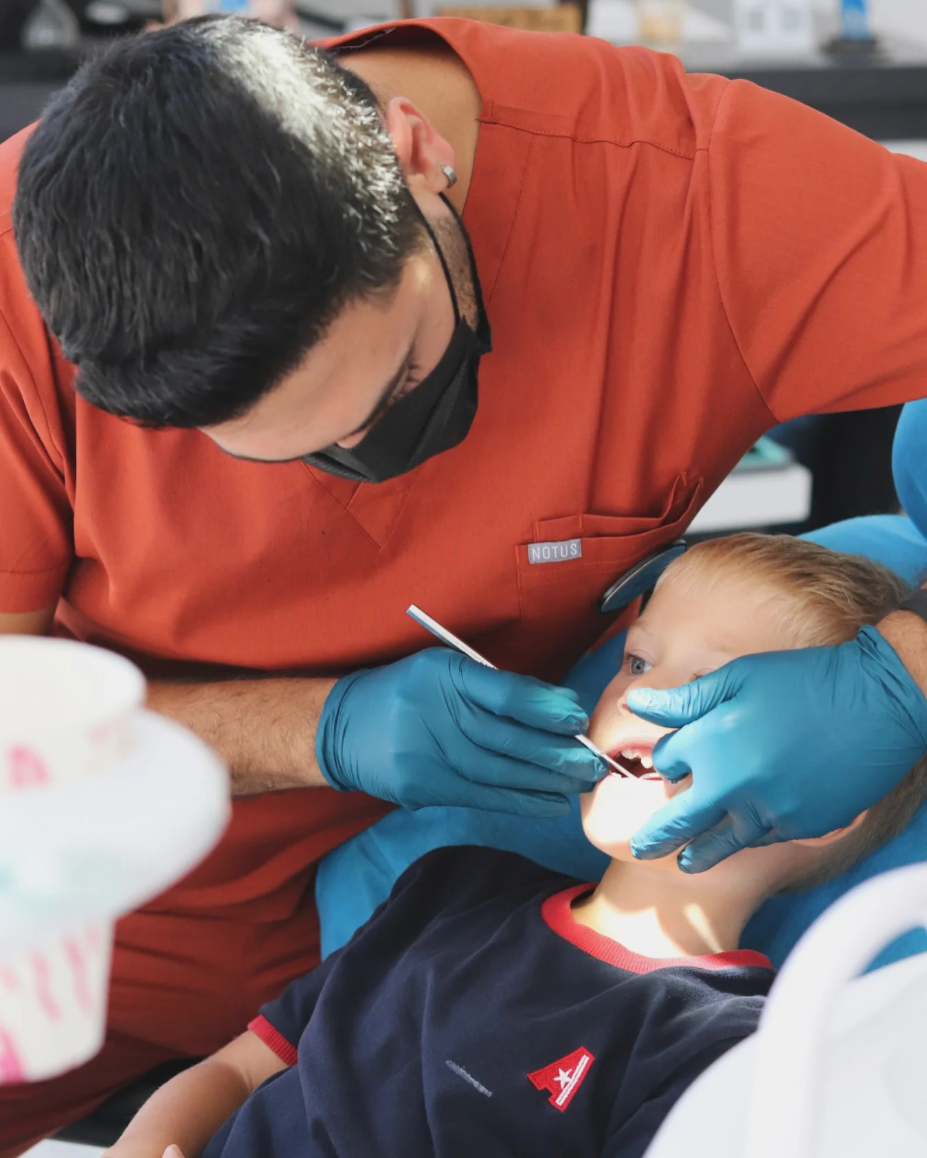 Approches professionnelles des cliniques dentaires à Alanya pour ceux qui ont peur du dentiste.