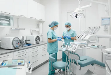 Alanya Diş Klinikleri Hijyen ve Sterilizasyonda Neden Bu Kadar Güvenilir?