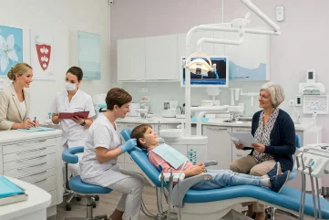 Alanya’daki Diş Klinikleri İçin Farklı Yaş Gruplarına Yönelik Özel Hizmetler - Moon Dental Alanya Blog